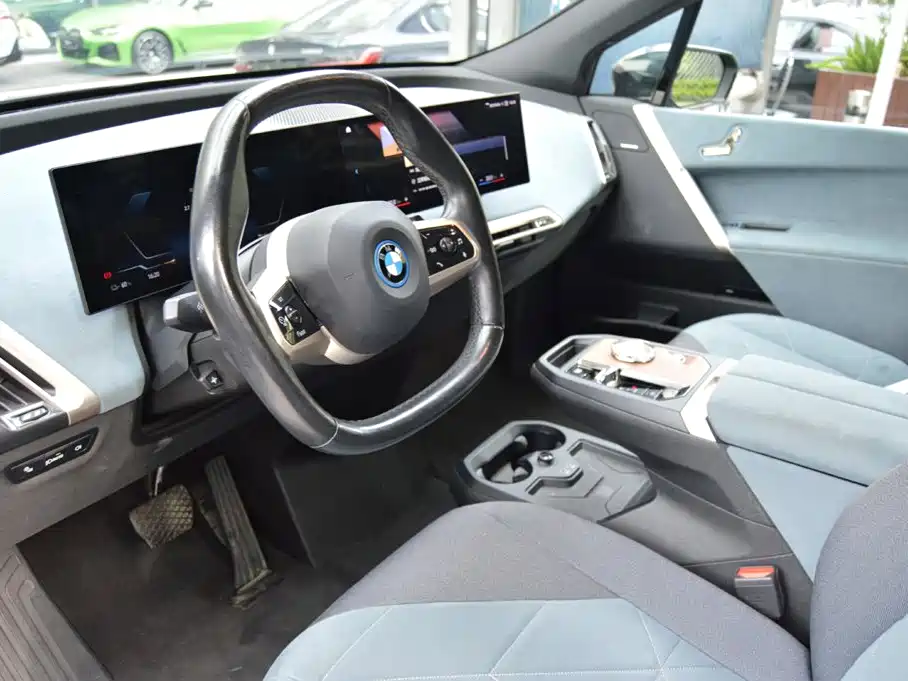 BMW iX — миниатюра 6