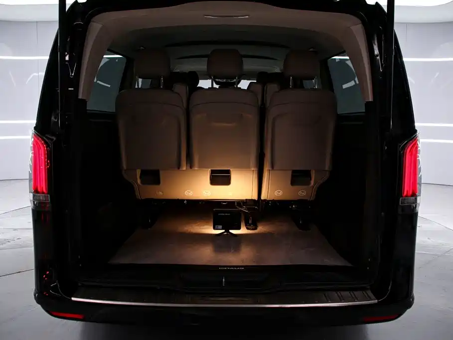Mercedes-Benz Vito — миниатюра 16