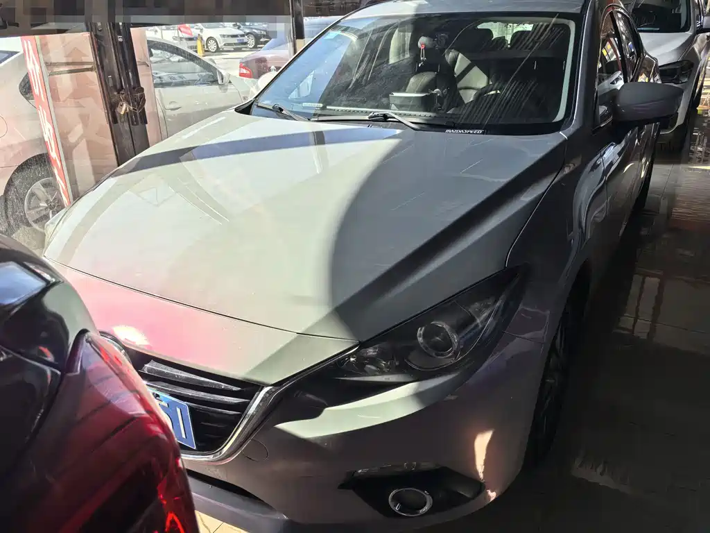 Mazda 3 Axela — миниатюра 2
