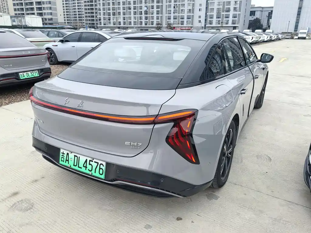 Hongqi HONGQI EH7