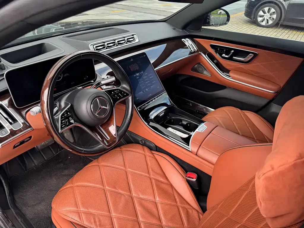 Mercedes-Benz S-Class — миниатюра 11