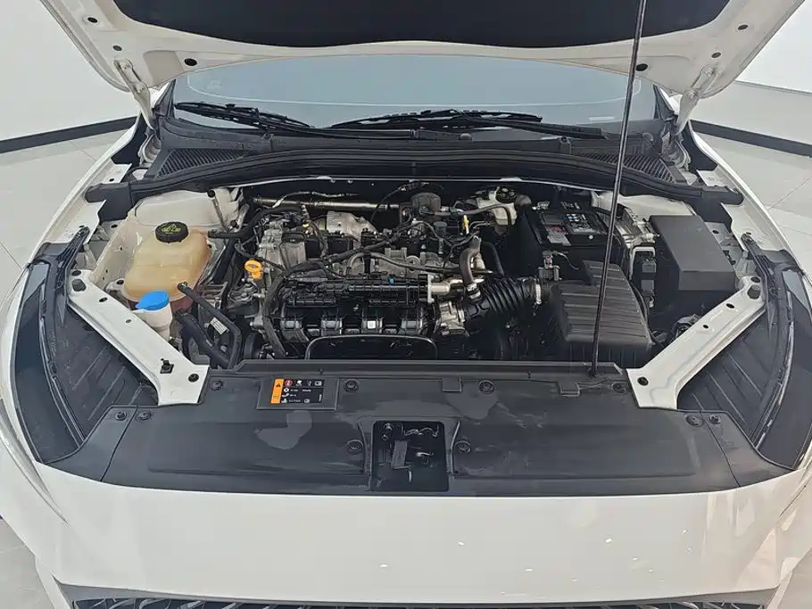 MG MG5 — миниатюра 10
