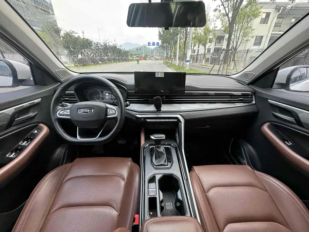 Geely Vision X6 - фото 9