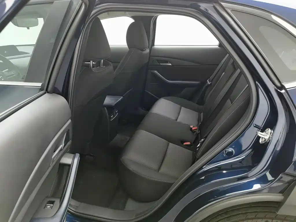 Mazda CX-30 id 4654527 из Китая 18
