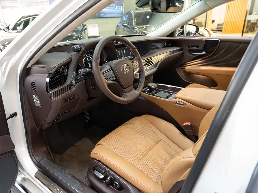 Lexus LS 2018 350 V