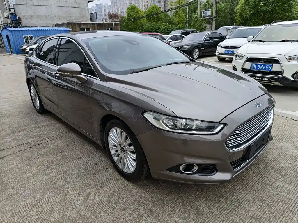 Ford Mondeo — миниатюра 3