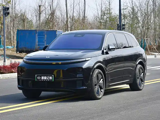 Li Auto IDEAL L7 2025