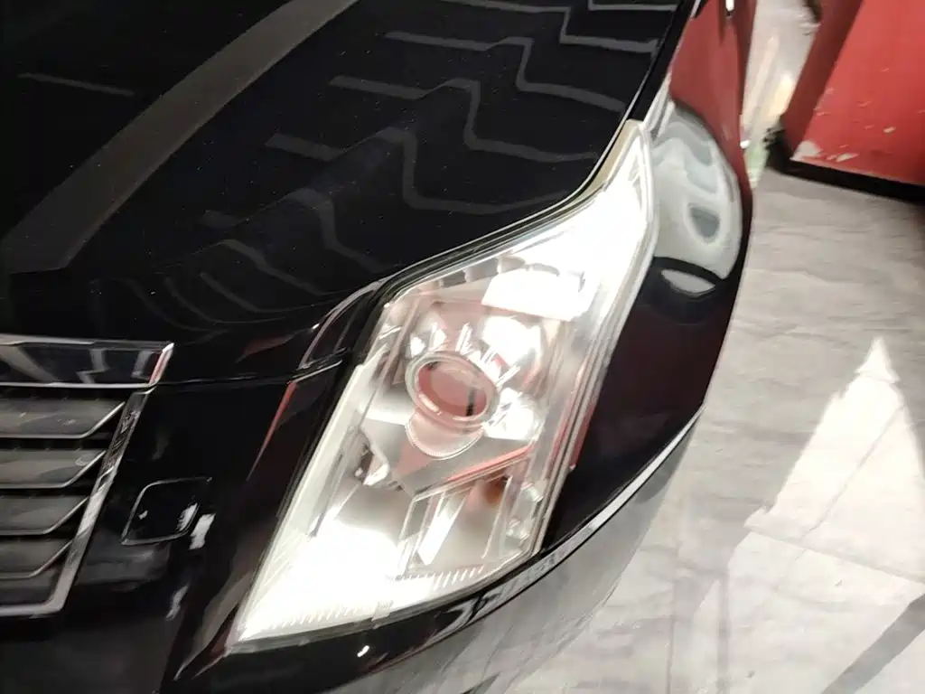 Cadillac SRX — миниатюра 24