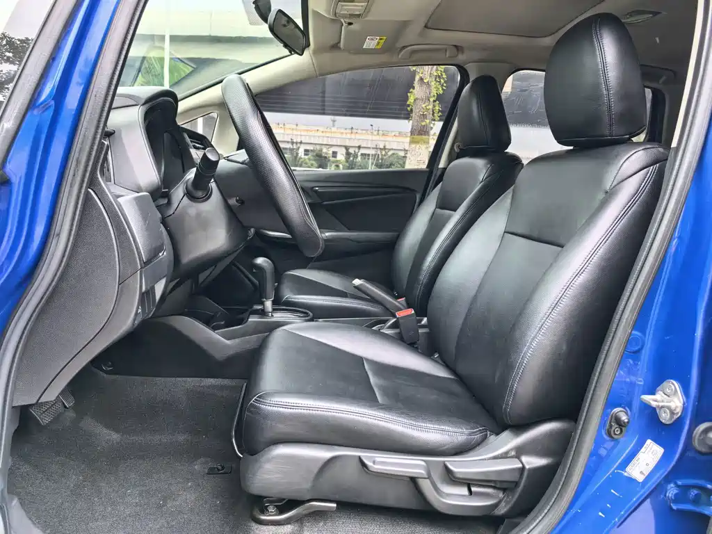 Honda Fit — миниатюра 18