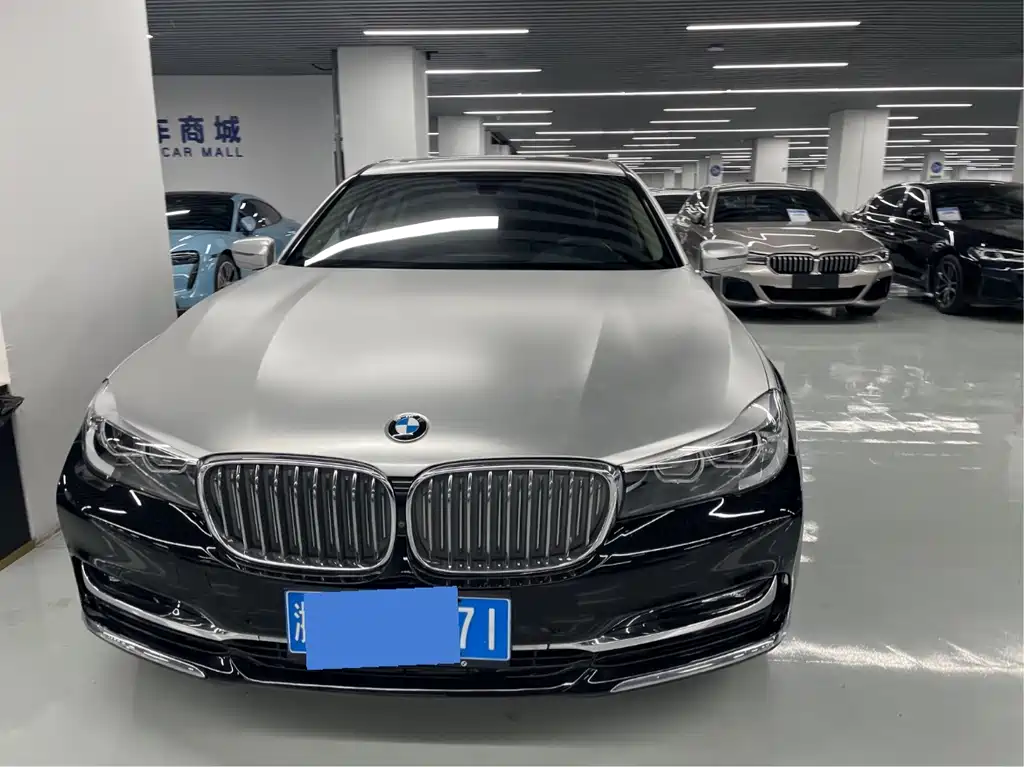 BMW 7 Series — миниатюра 2