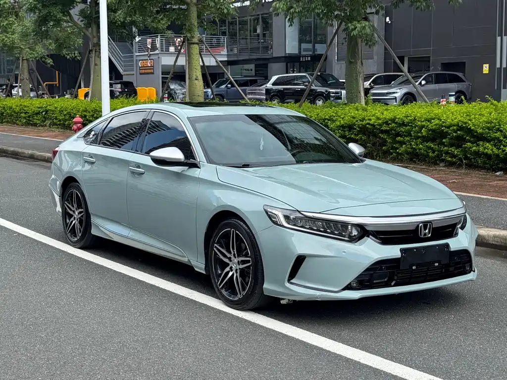 Honda Inspire 2022 260TURBO