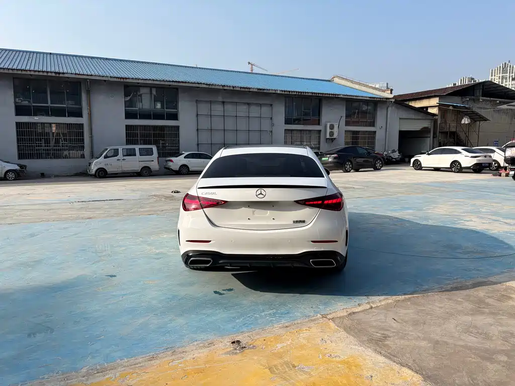 MERCEDES-BENZ C CLASS