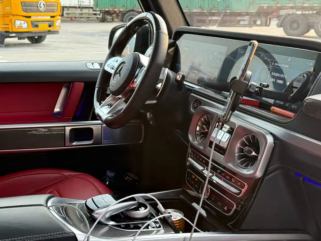 MERCEDES-BENZ G CLASS