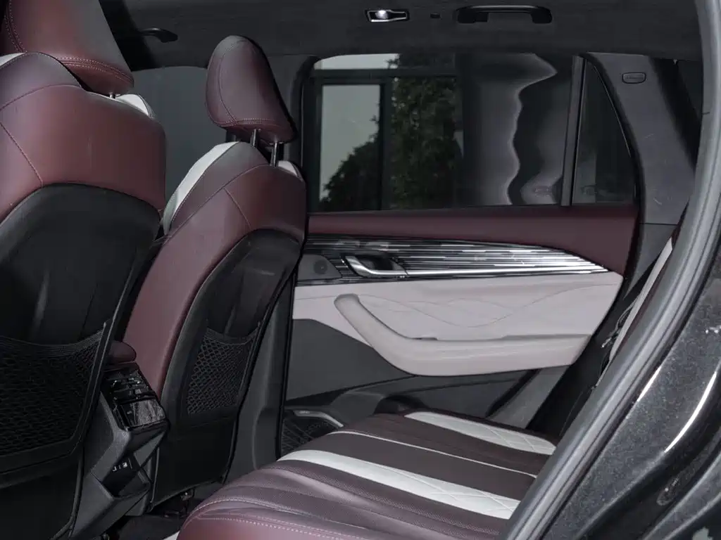 Geely Xingyue L — миниатюра 12