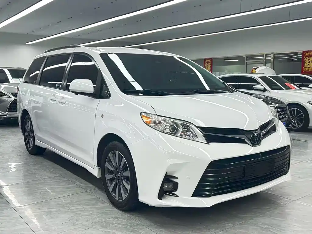 Toyota Sienna 2017 3.5L AT