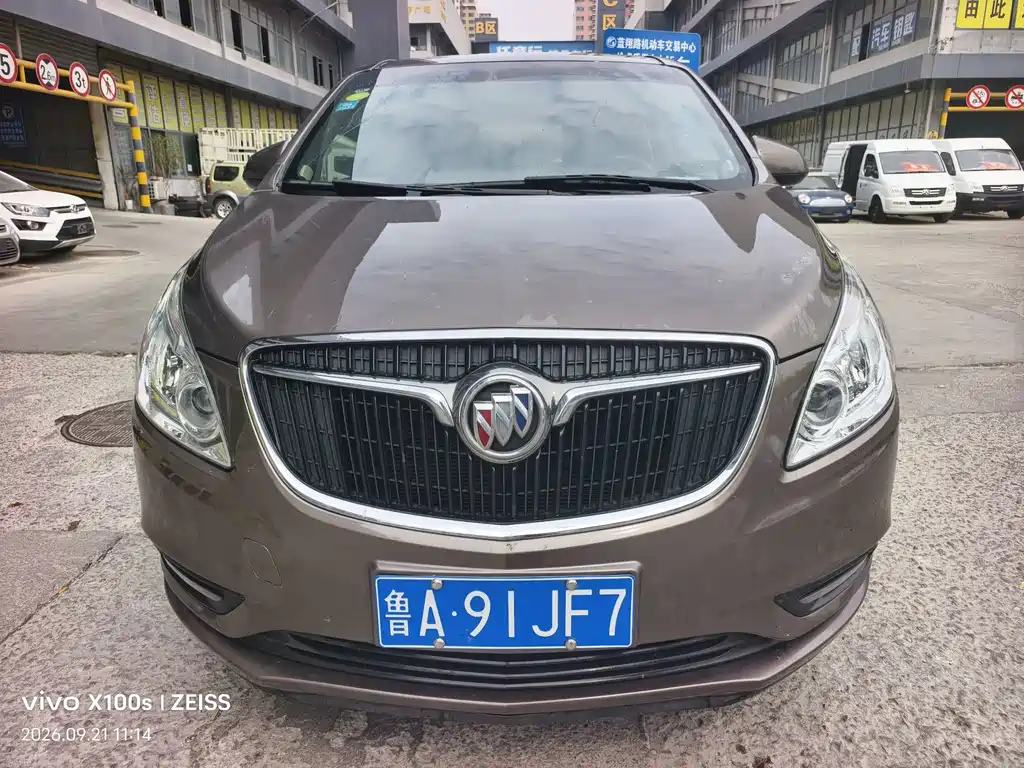Buick GL8 — миниатюра 2