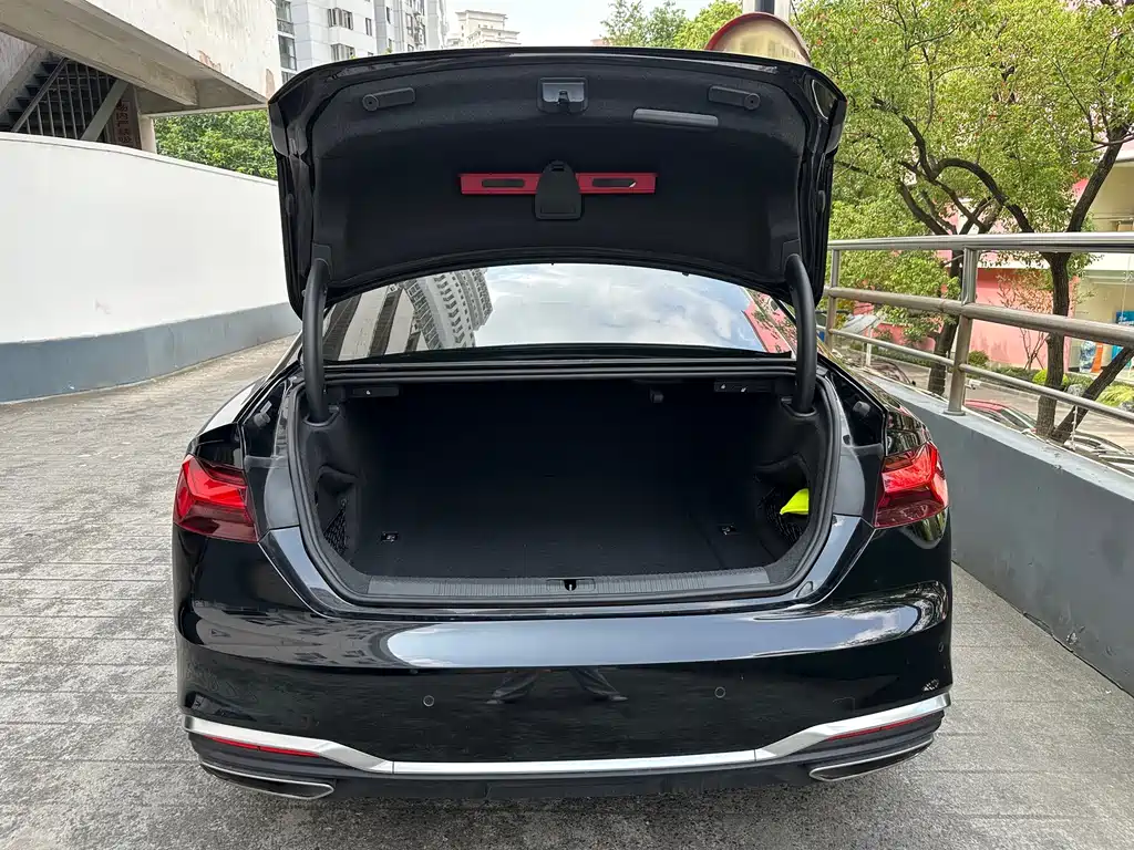 Audi A5 (Import) — миниатюра 12
