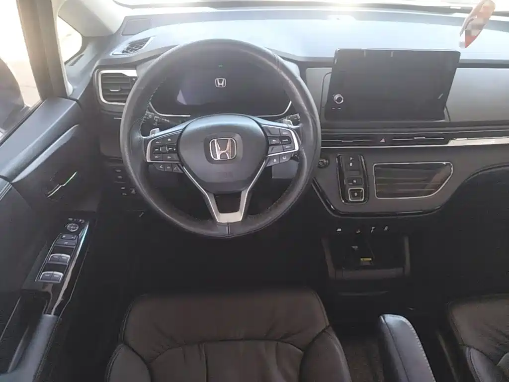 Honda Elysion — миниатюра 11