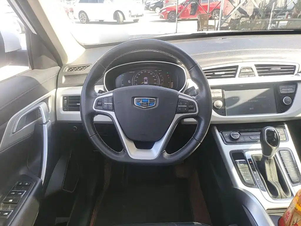 Geely Boyue — миниатюра 11