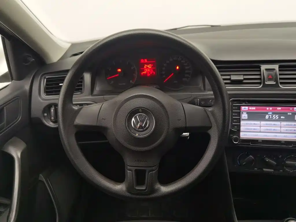Volkswagen Santana — миниатюра 11
