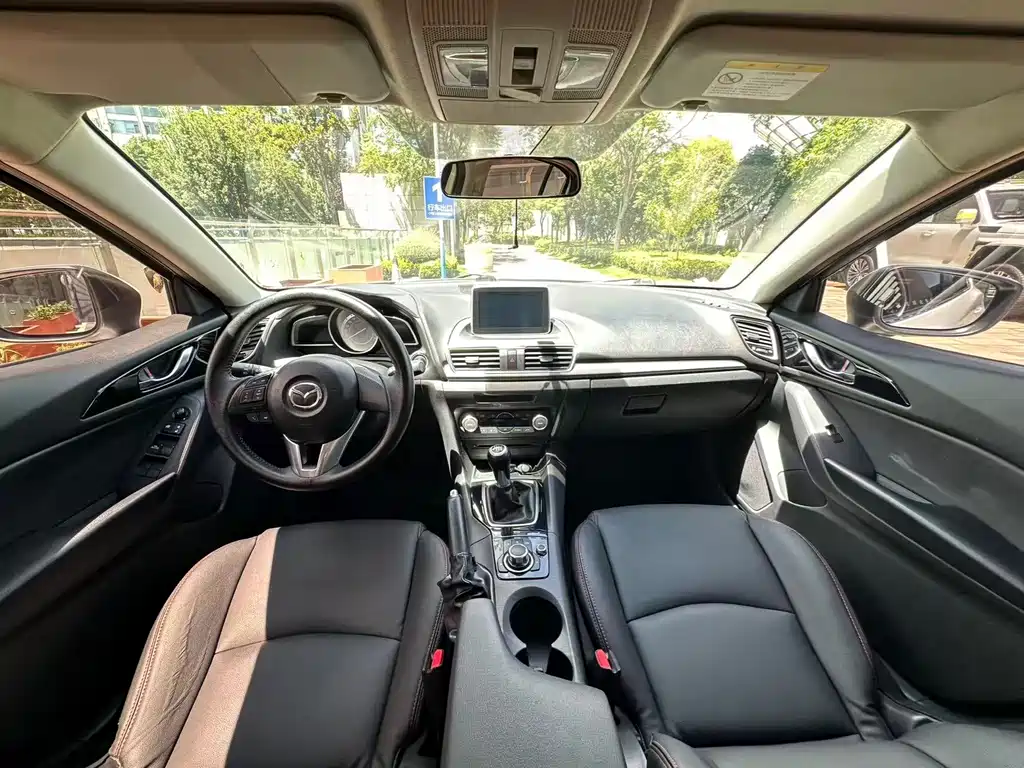 Mazda 3 Axela — миниатюра 9