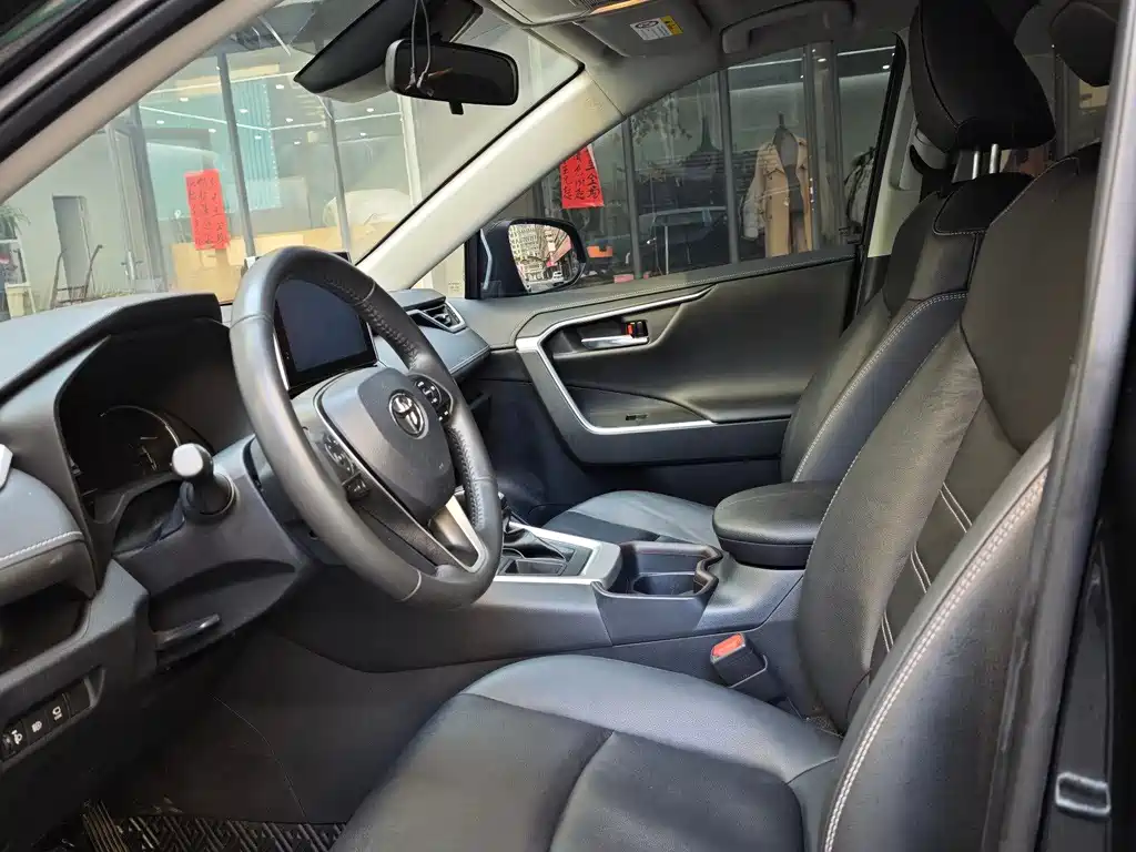 TOYOTA RAV4 RONGFANG