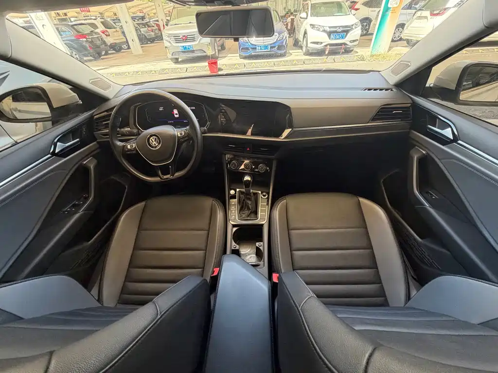 Volkswagen Sagitar — миниатюра 4