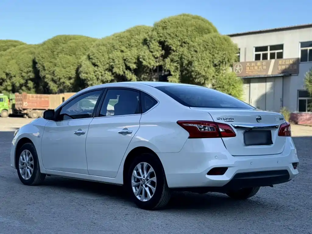 Nissan Sylphy — миниатюра 7