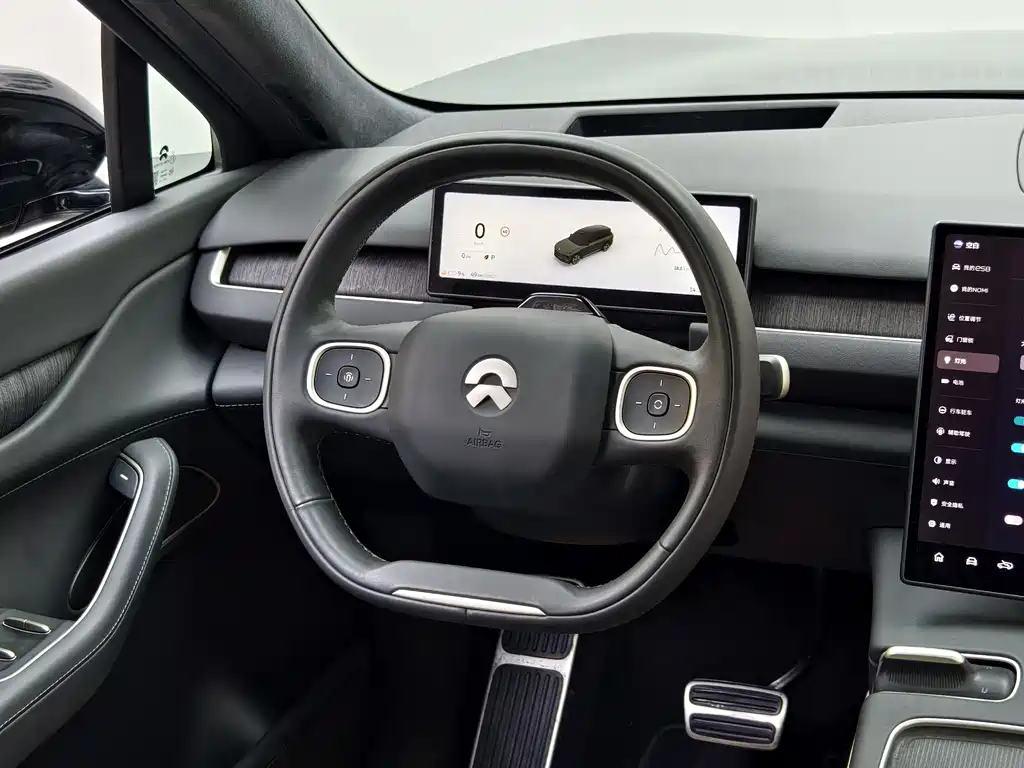 NIO ES8 2023 100kWh