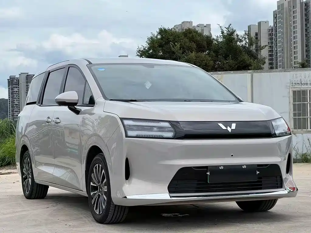 Wuling Звездный свет 730 Новая энергия — миниатюра 3