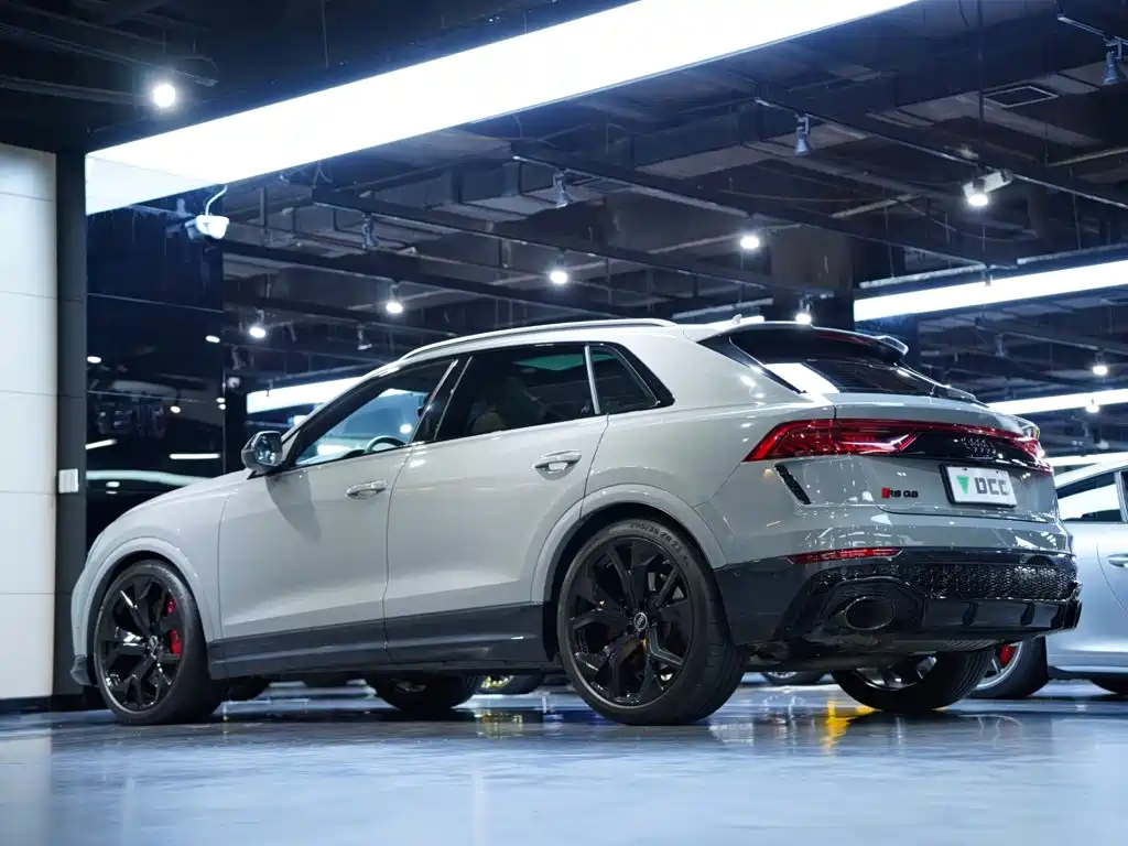 Audi RS Q8 — миниатюра 22