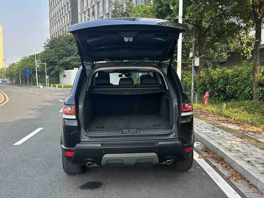 Land Rover Sport — миниатюра 28