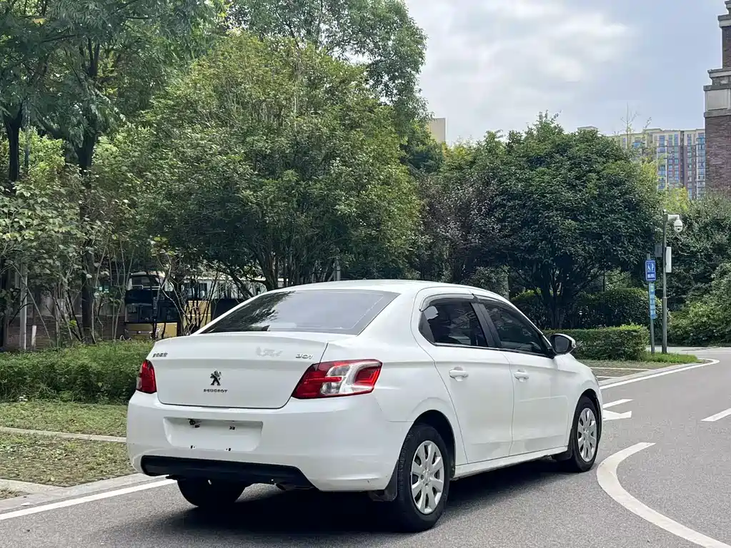Peugeot 301 — миниатюра 9