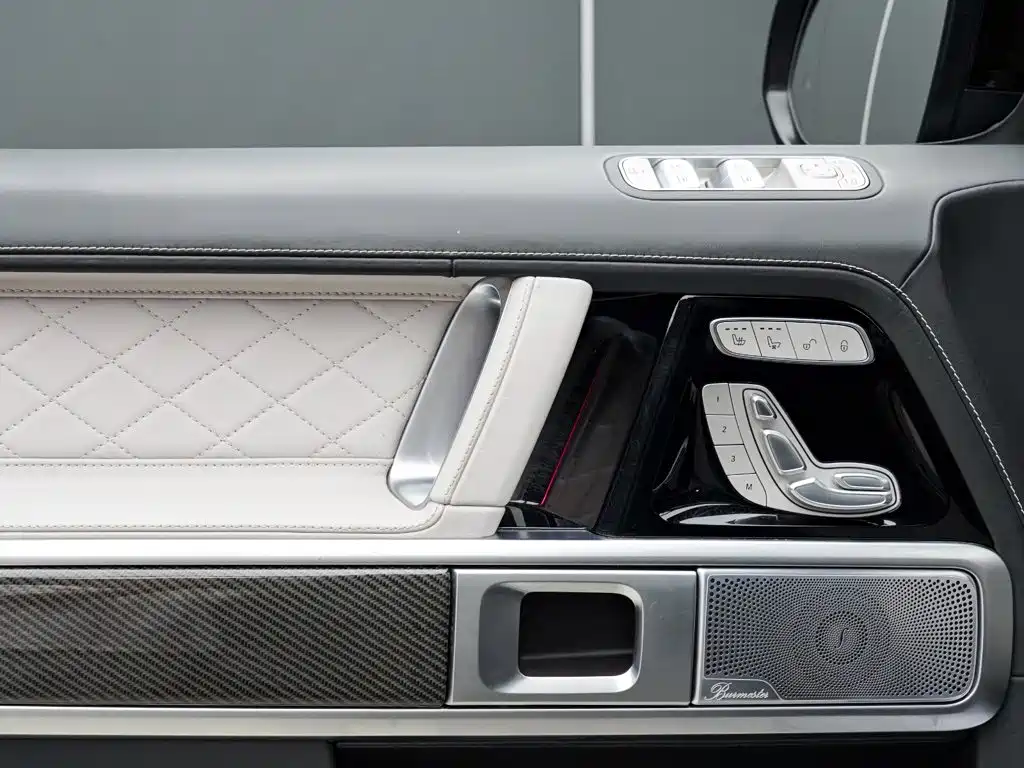 Mercedes-Benz G-Class — миниатюра 10