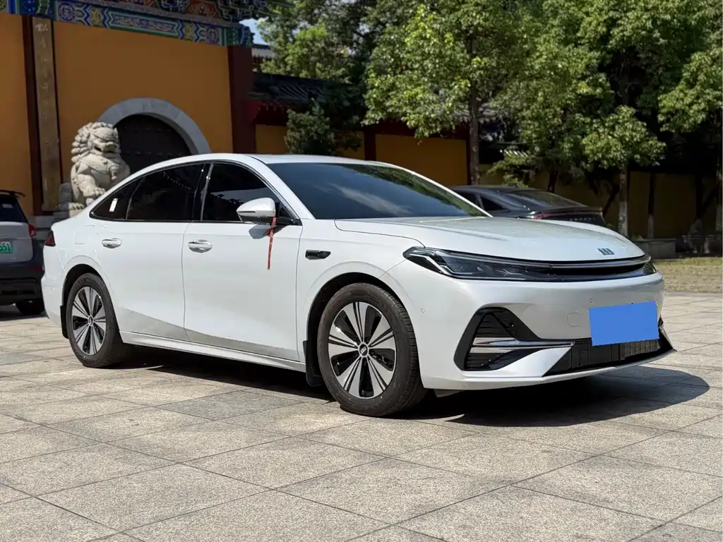 Geely Galaxy Galaxy A7 EM A7 EM 2025 EM-i 150km +