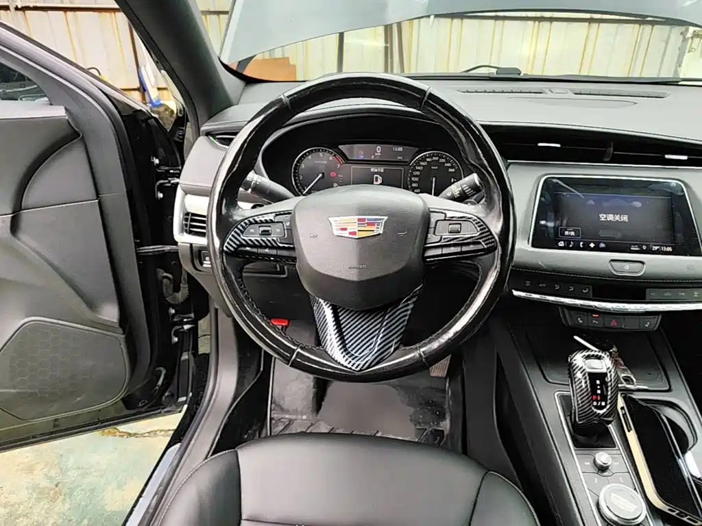 Cadillac XT4 — миниатюра 11