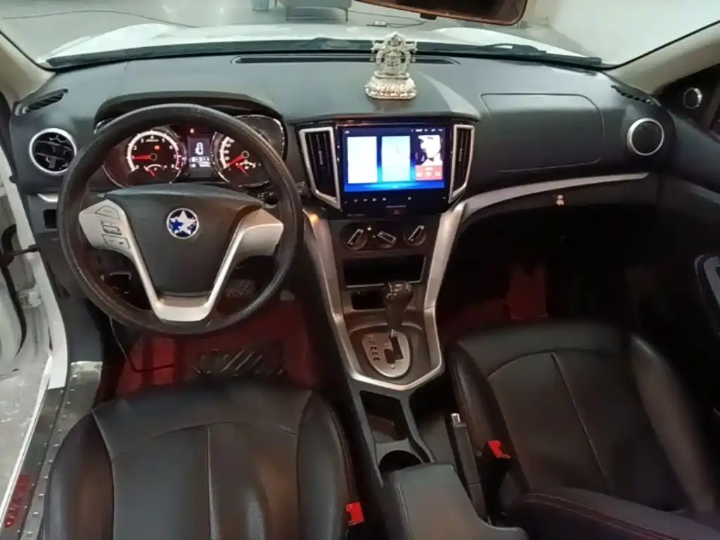 Venucia T70 — миниатюра 10