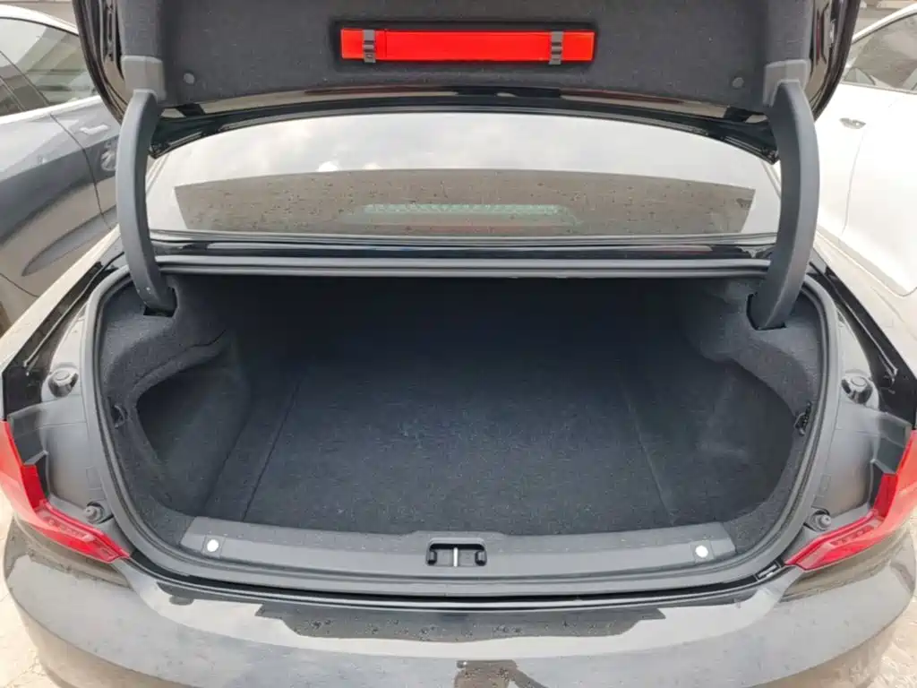 Volvo S90 — миниатюра 19