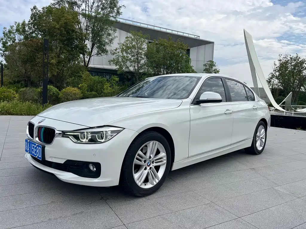 BMW 3 Series 2016