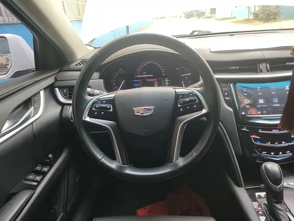 Cadillac XTS — миниатюра 11