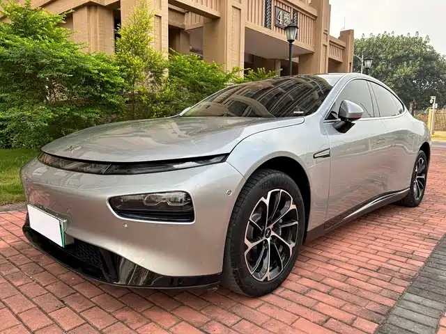 2022 Xpeng P7