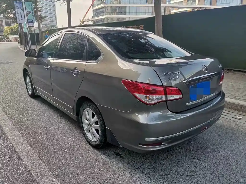 Nissan Sylphy — миниатюра 7