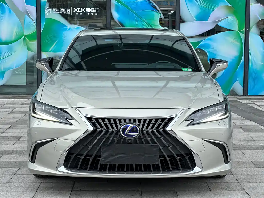 Lexus ES — миниатюра 3