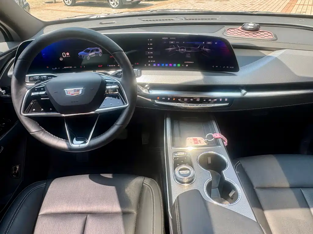 Cadillac XT5 2025 2.0T Luxury