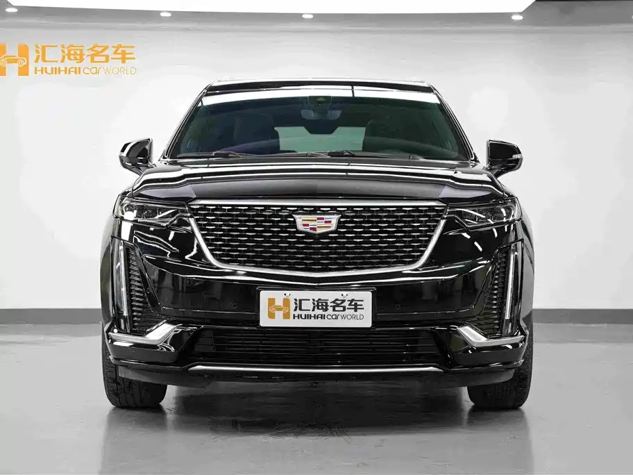 Cadillac XT6 2022 2.0T мест Luxury