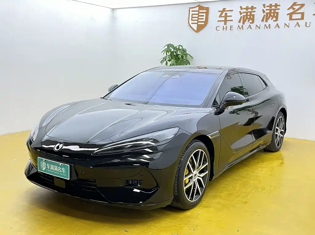 Denza Denza Z9GT 2024