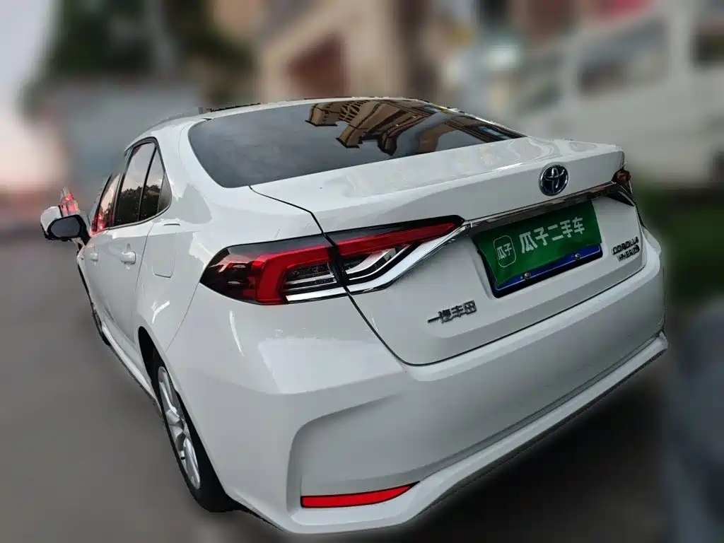 Toyota Corolla — миниатюра 4