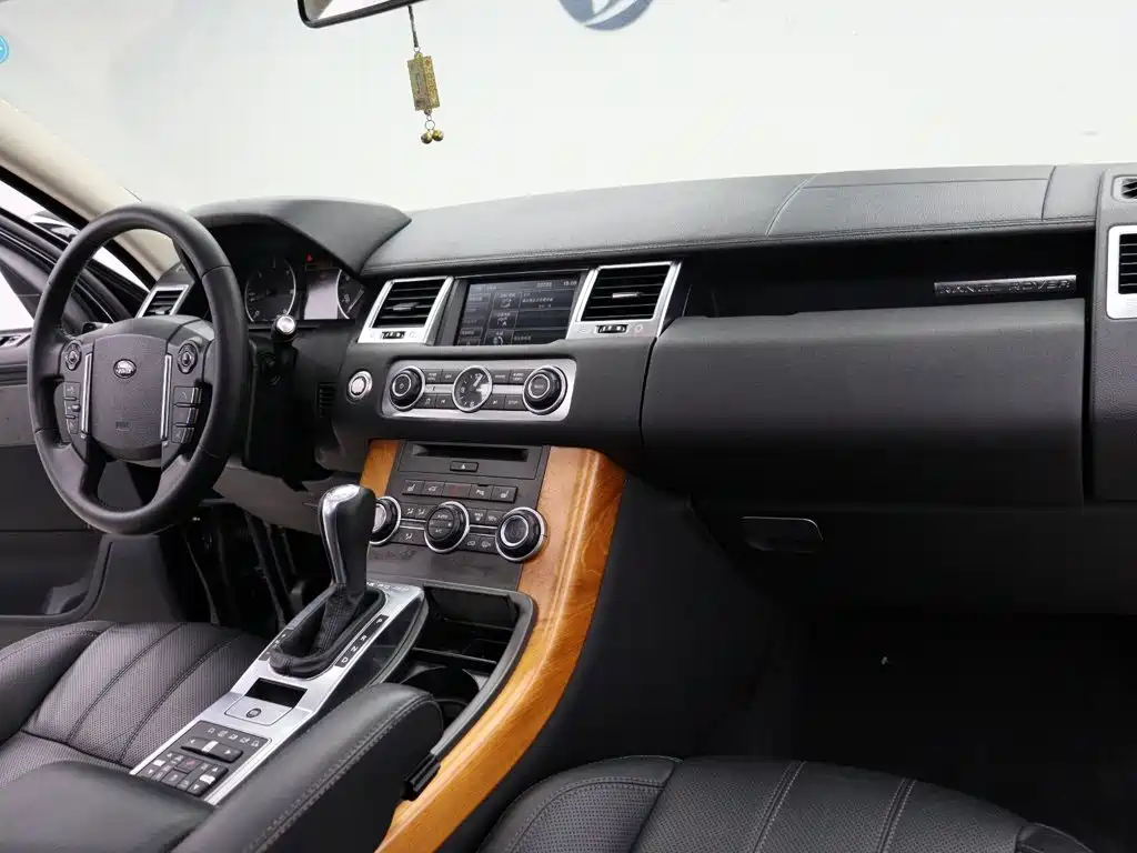 Land Rover Sport — миниатюра 21