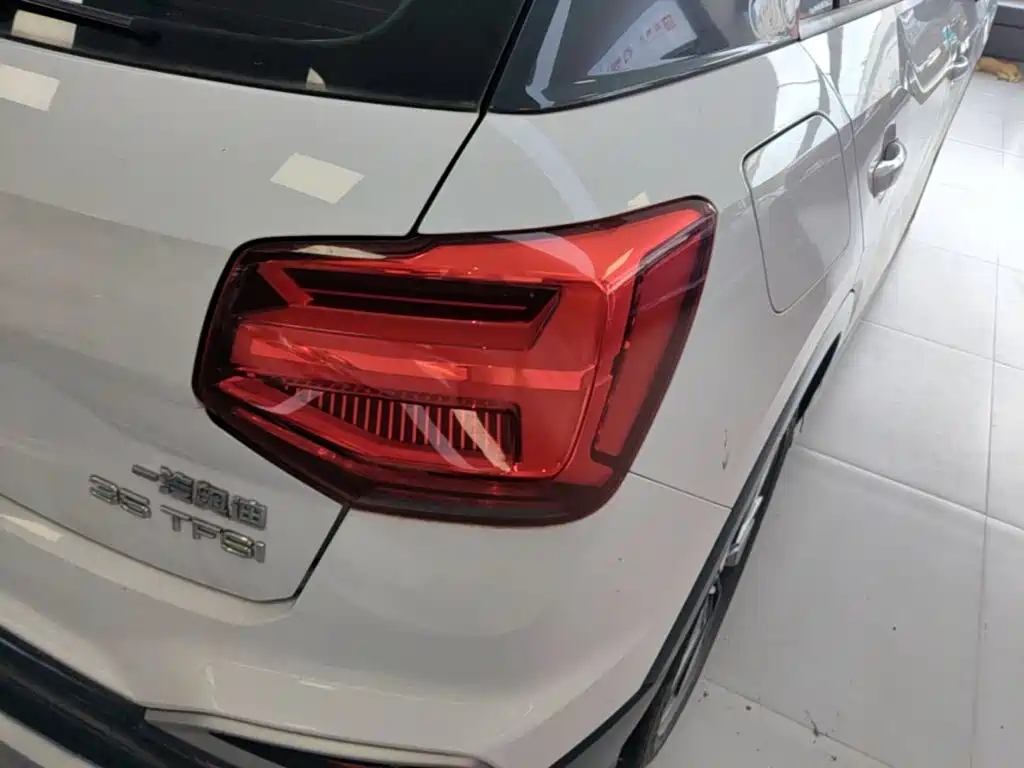 Audi Q2L — миниатюра 8