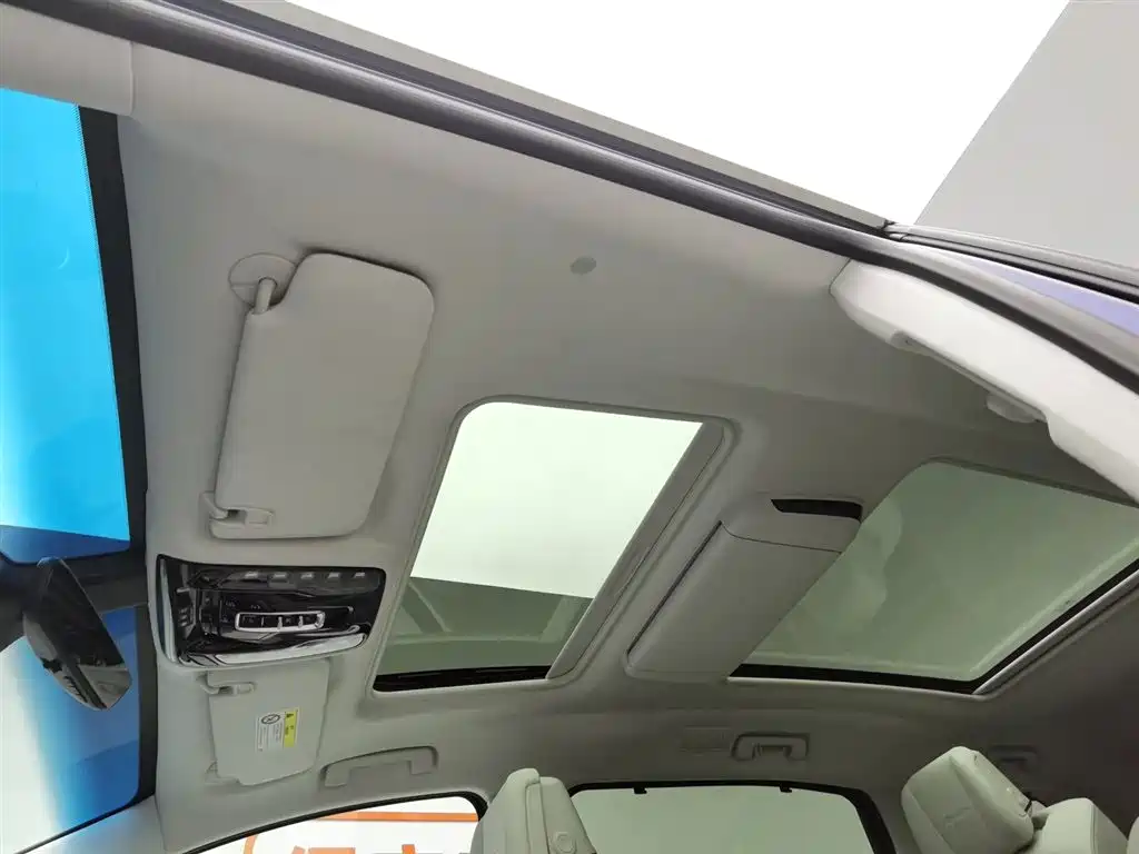 BUICK GL8 NEW ENERGY